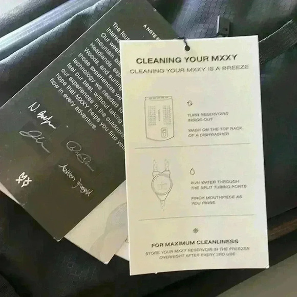 MXXY Hydration Pack - New With Tags - Picture 8 of 16